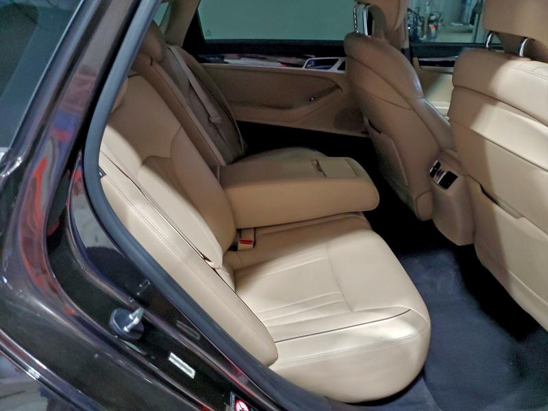 Photo 10 from auction – 2015 HYUNDAI GENESIS 3. with VIN KMHGN4JE8FU016901