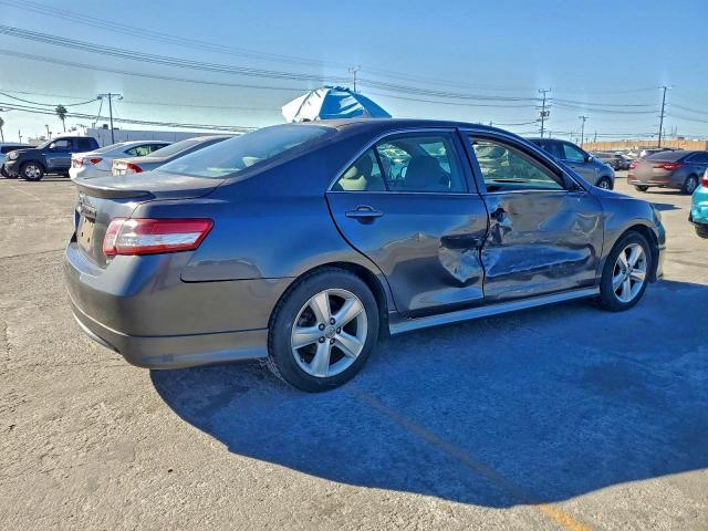 Photo 3 from auction – 2010 TOYOTA CAMRY BASE with VIN 4T1BF3EK7AU029374