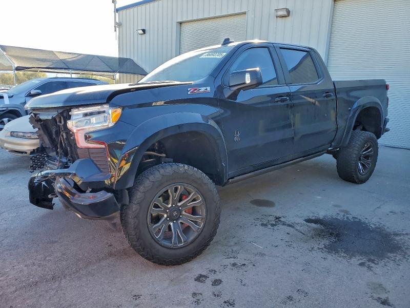 CHEVROLET SILVERADO 2023 with VIN 2GCUDEED0P1144158 - Photo from auction
