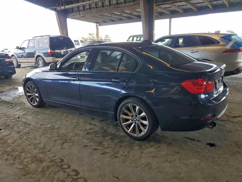 Photo 2 from auction – 2012 BMW 328 I with VIN WBA3A5C53CF347948