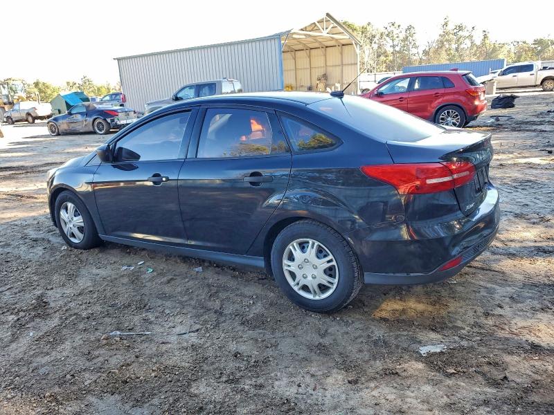 Photo 2 from auction – 2017 FORD FOCUS S with VIN 1FADP3E22HL254169