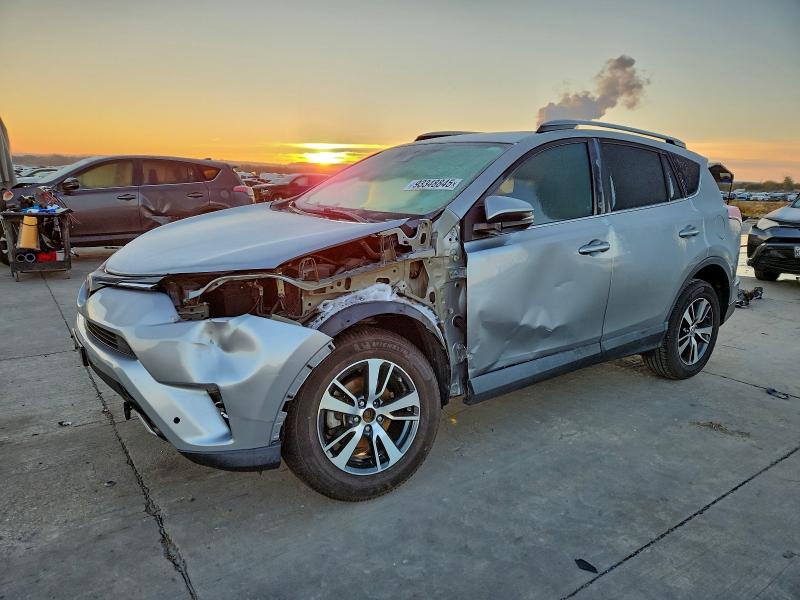TOYOTA RAV4 XLE 2017 with VIN 2T3WFREV4HW369906 - Photo from auction