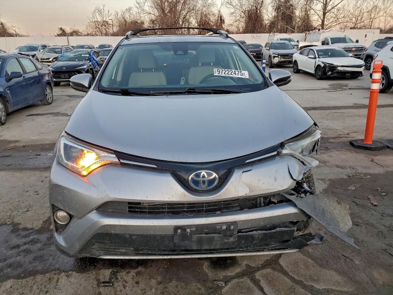 Photo 5 from auction – 2018 TOYOTA RAV4 HV LE with VIN JTMRJREV2JD251027