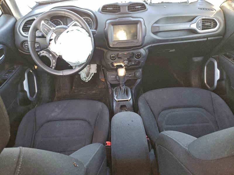Photo 8 from auction – 2018 JEEP RENEGADE L with VIN ZACCJBBB4JPJ34569