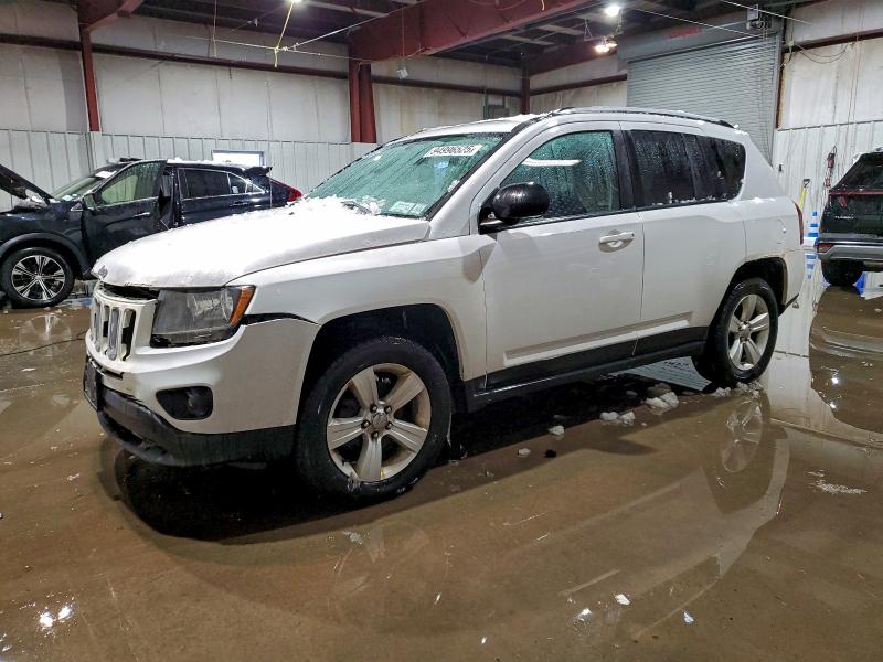JEEP COMPASS SP 2016 with VIN 1C4NJDBB7GD798864 - Photo from auction
