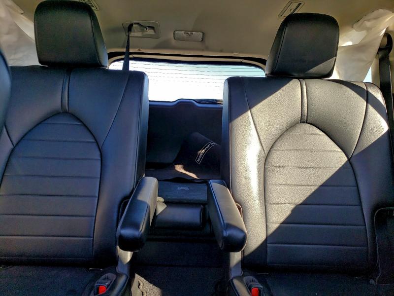 Фото 10 с аукциона – 2021 TOYOTA HIGHLANDER с VIN 5TDHARAH7MS009404