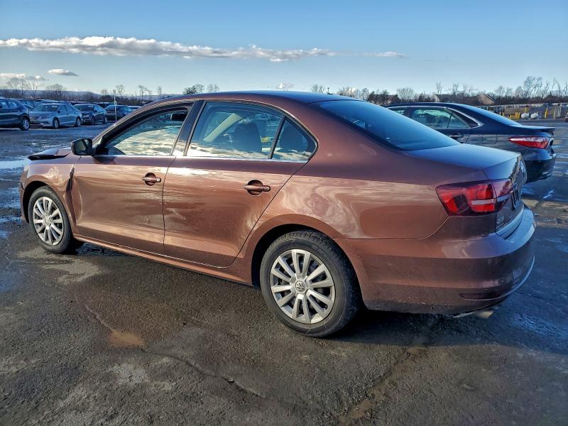 Photo 2 from auction – 2017 VOLKSWAGEN JETTA S with VIN 3VW2B7AJ5HM390246