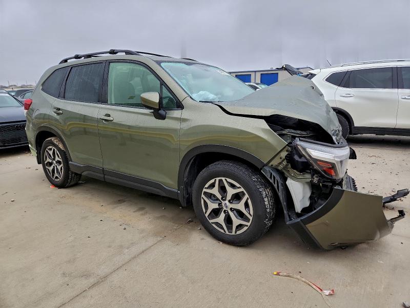 Photo 4 from auction – 2021 SUBARU FORESTER P with VIN JF2SKAJC9MH498712