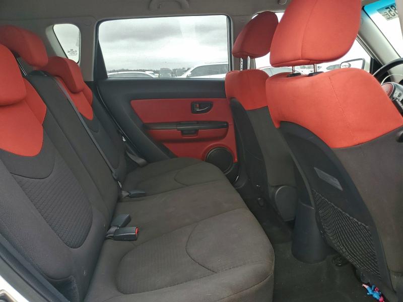Photo 10 from auction – 2010 KIA SOUL + with VIN KNDJT2A26A7140683