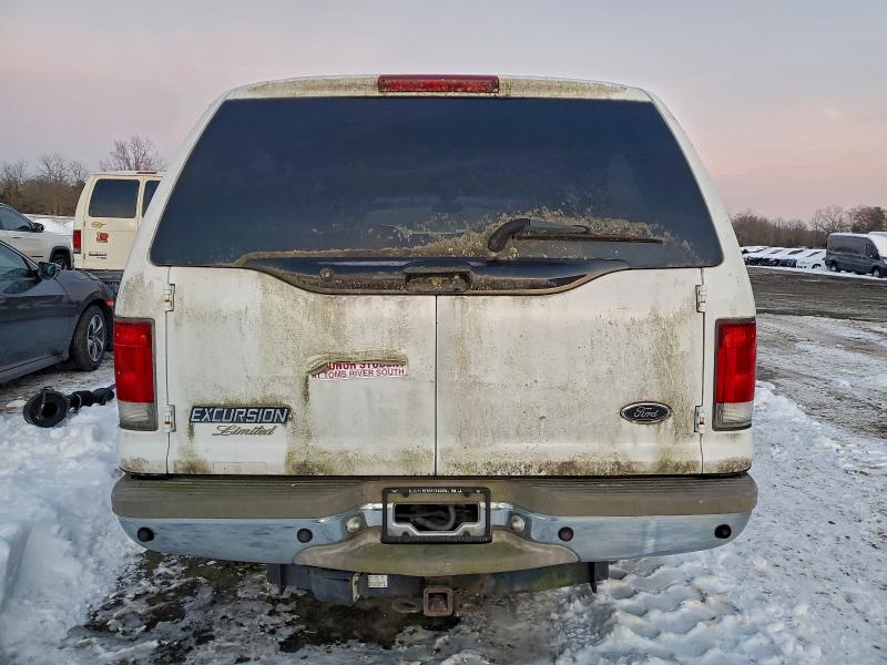 Photo 6 from auction – 2000 FORD EXCURSION with VIN 1FMNU43SXYED28051