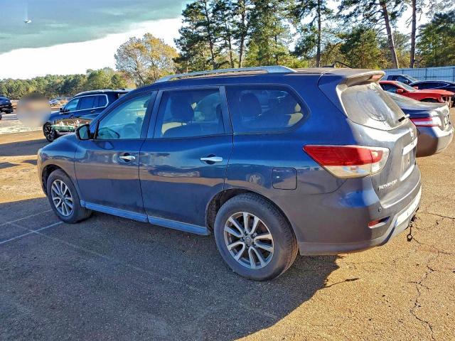 Photo 2 from auction – 2013 NISSAN PATHFINDER with VIN 5N1AR2MN5DC601593