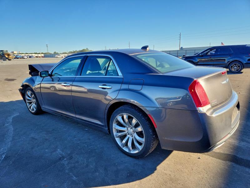 Photo 2 from auction – 2020 CHRYSLER 300 LIMITE with VIN 2C3CCAEG4LH102809