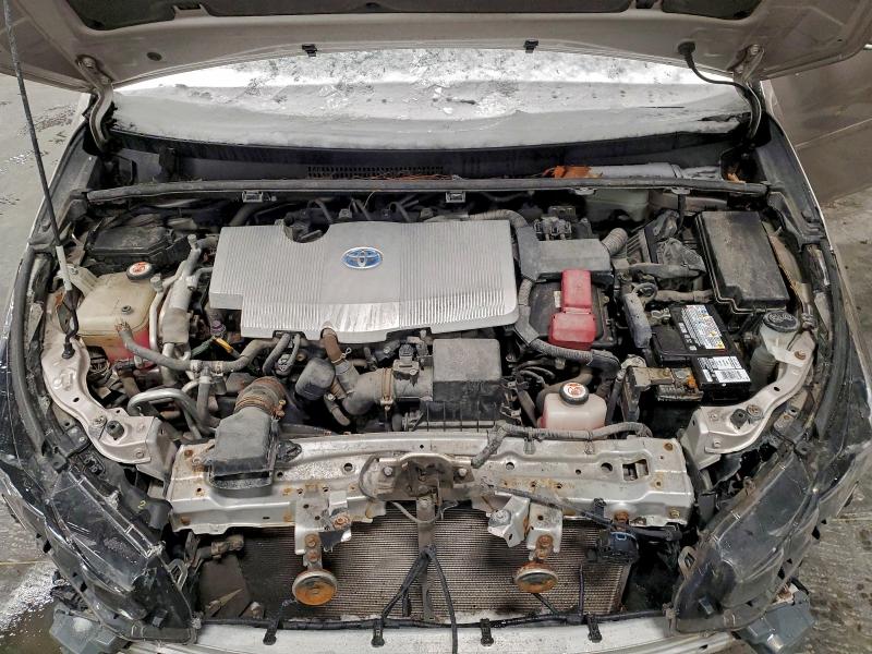Photo 11 from auction – 2018 TOYOTA PRIUS PRIM with VIN JTDKARFPXJ3082169