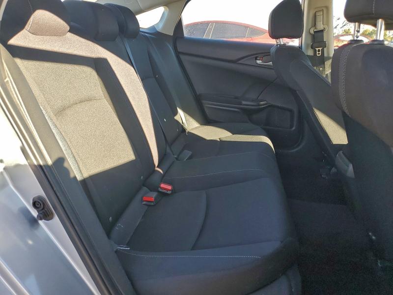 Photo 10 from auction – 2018 HONDA CIVIC LX with VIN 2HGFC2F52JH598090