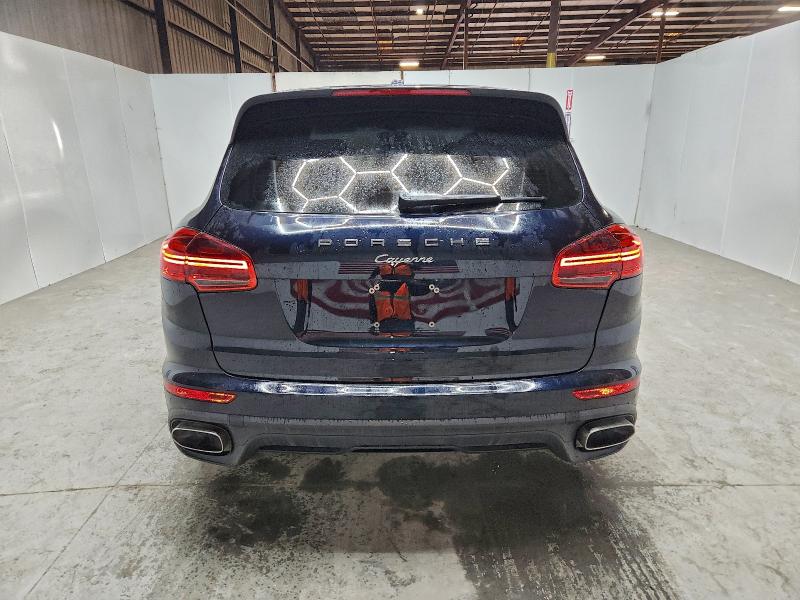 Photo 6 from auction – 2016 PORSCHE CAYENNE with VIN WP1AA2A24GLA00782