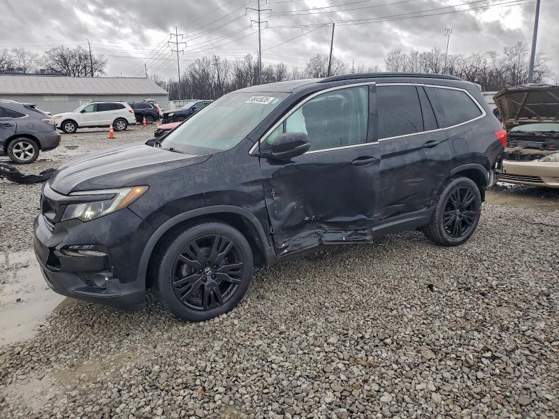 HONDA PILOT SE 2021 with VIN 5FNYF5H28MB002736 - Photo from auction