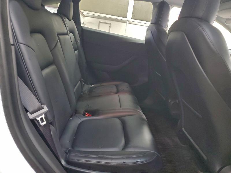 Foto 10 de la subasta – 2021 TESLA MODEL Y con VIN 5YJYGAEE8MF159753