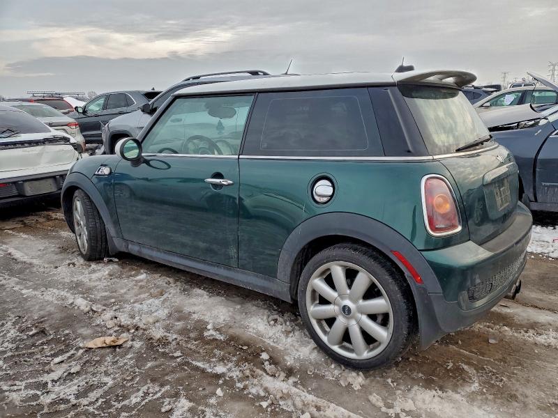 Photo 2 from auction – 2007 MINI COOPER S with VIN WMWMF73537TL91070