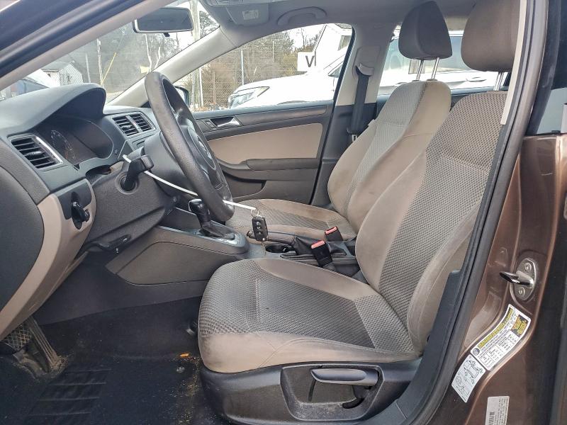 Photo 7 from auction – 2012 VOLKSWAGEN JETTA BASE with VIN 3VW2K7AJ9CM305918