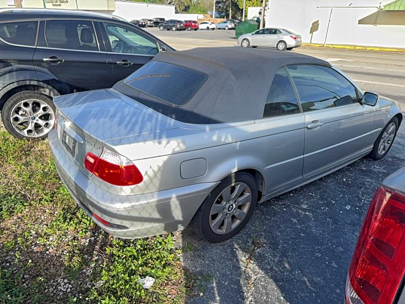 Photo 4 from auction – 2005 BMW 325 CI with VIN WBABW33465PL38876