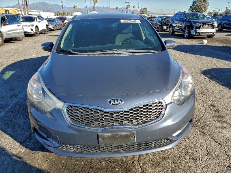 Photo 5 from auction – 2014 KIA FORTE EX with VIN KNAFX4A88E5202433