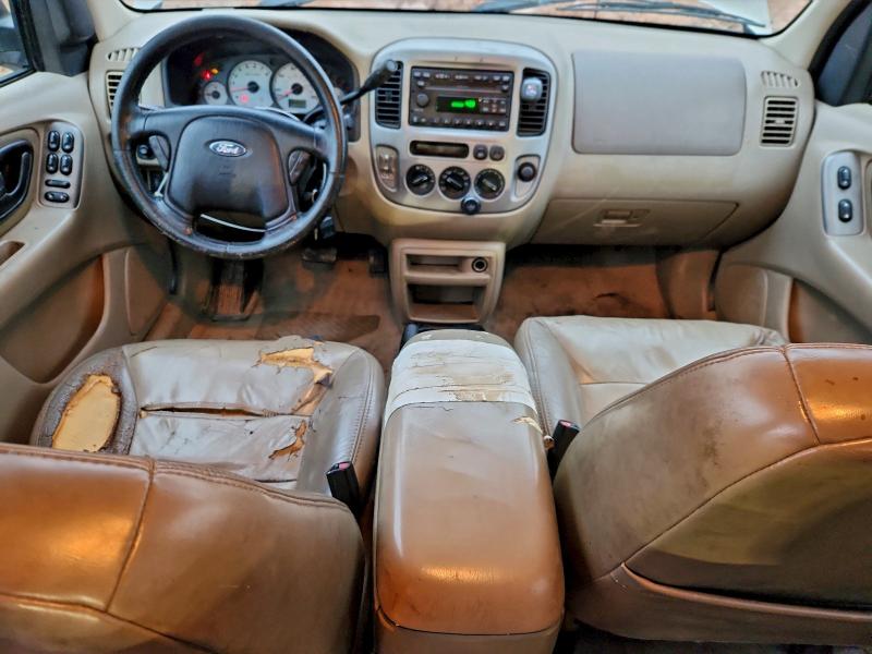 Photo 8 from auction – 2004 FORD ESCAPE LIM with VIN 1FMCU04124KB12163