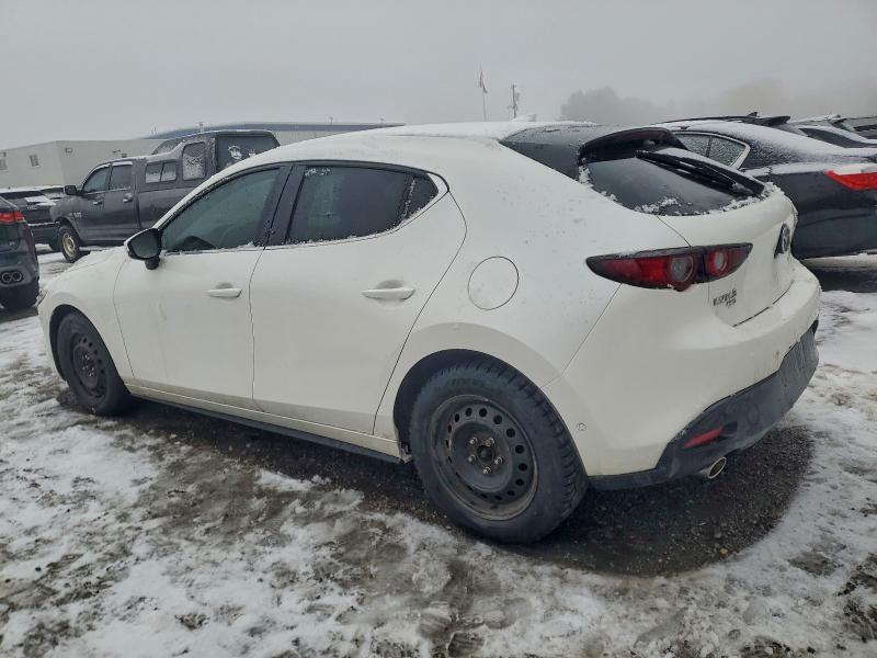 Photo 2 from auction – 2020 MAZDA 3 PREFERRE with VIN JM1BPBMM7L1148710