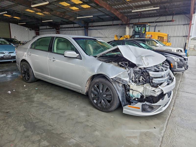 Photo 4 from auction – 2011 FORD FUSION SE with VIN 3FAHP0HA1BR167262