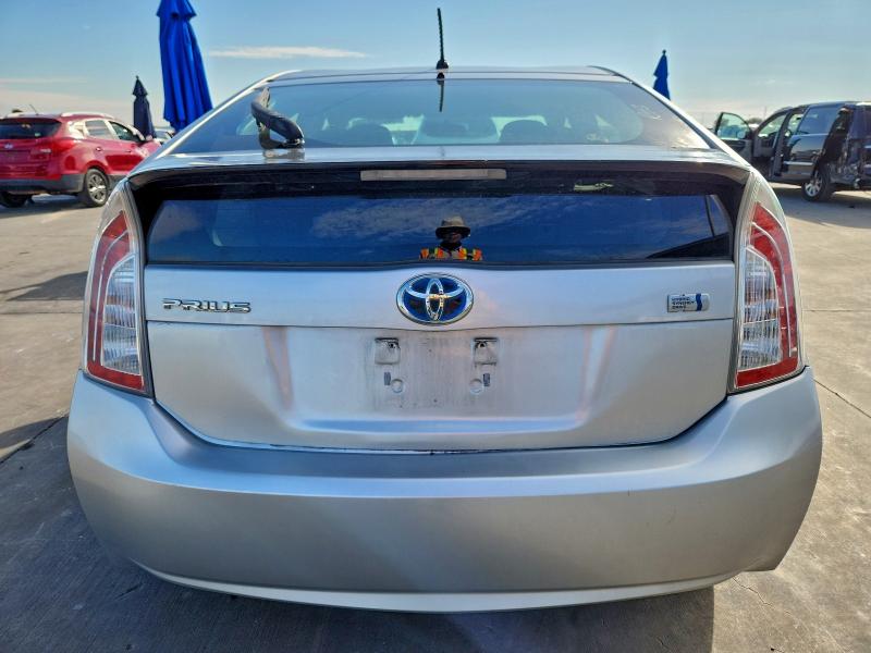 Photo 6 from auction – 2013 TOYOTA PRIUS with VIN JTDKN3DU3D0343092