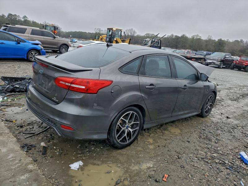 Photo 3 from auction – 2015 FORD FOCUS SE with VIN 1FADP3F2XFL252262