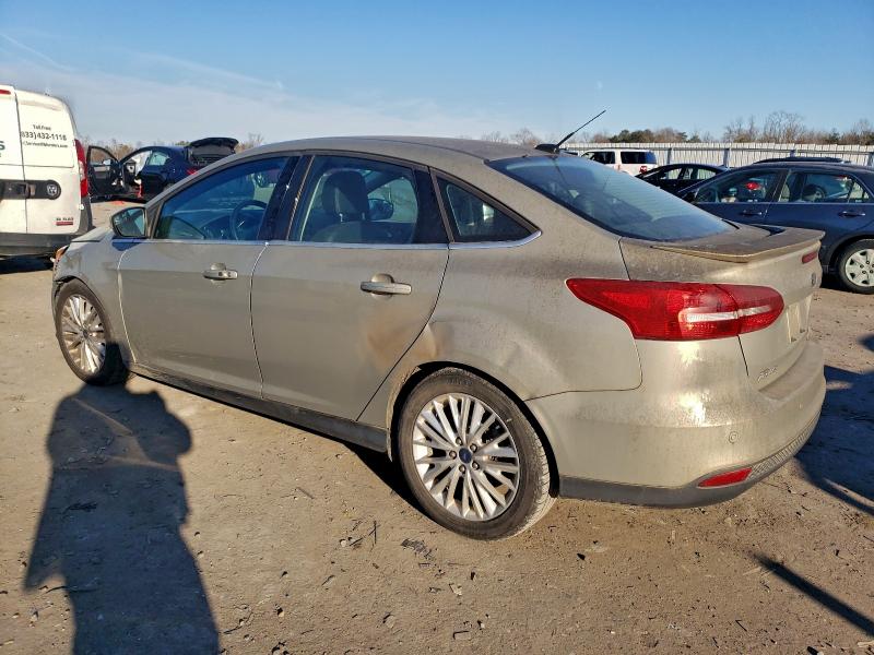 Photo 2 from auction – 2015 FORD FOCUS TITA with VIN 1FADP3J24FL362358