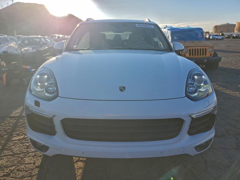 Photo 5 from auction – 2017 PORSCHE CAYENNE SE with VIN WP1AE2A22HLA71632