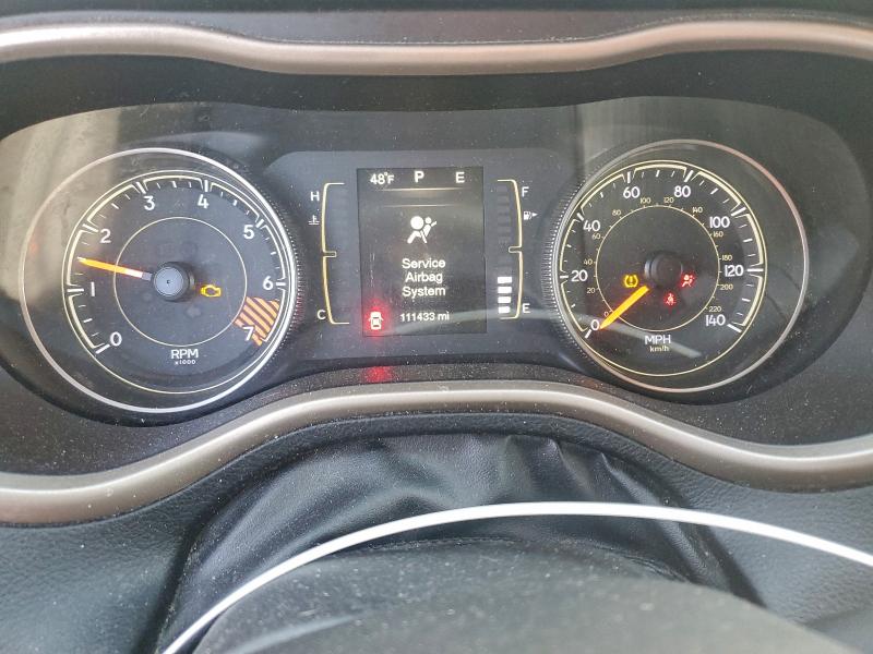 Photo 9 from auction – 2015 JEEP CHEROKEE S with VIN 1C4PJLAB2FW539044