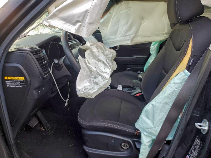 Photo 7 from auction – 2017 KIA SOUL with VIN KNDJN2A20H7459923