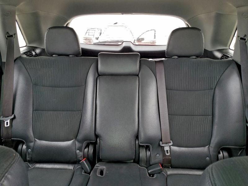 Photo 10 from auction – 2011 KIA SORENTO EX with VIN 5XYKU4A29BG027862