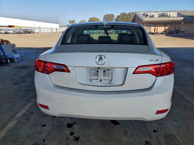 Photo 6 from auction – 2015 ACURA ILX 20 with VIN 19VDE1F3XFE001949