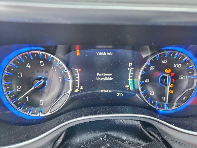Photo 9 from auction – 2018 CHRYSLER PACIFICA L with VIN 2C4RC1GG5JR260201