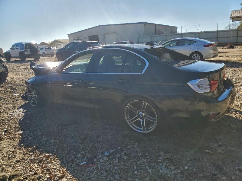 Photo 2 from auction – 2017 BMW 340 with VIN WBA8B3G3XHNU36445
