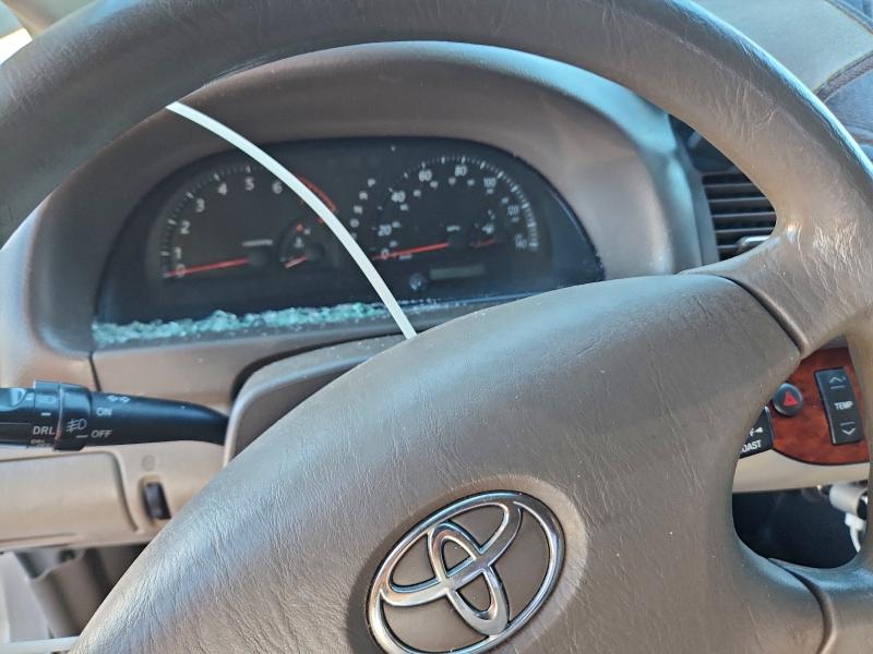 Photo 9 from auction – 2004 TOYOTA CAMRY LE with VIN 4T1BE30K94U792267