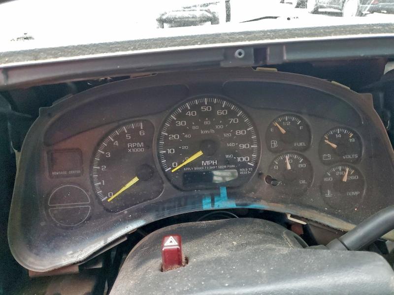 Photo 9 from auction – 2001 GMC NEW SIERRA with VIN 1GTEC14V61E144116