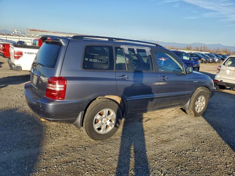 Photo 3 from auction – 2002 TOYOTA HIGHLANDER with VIN JTEHF21A520067972