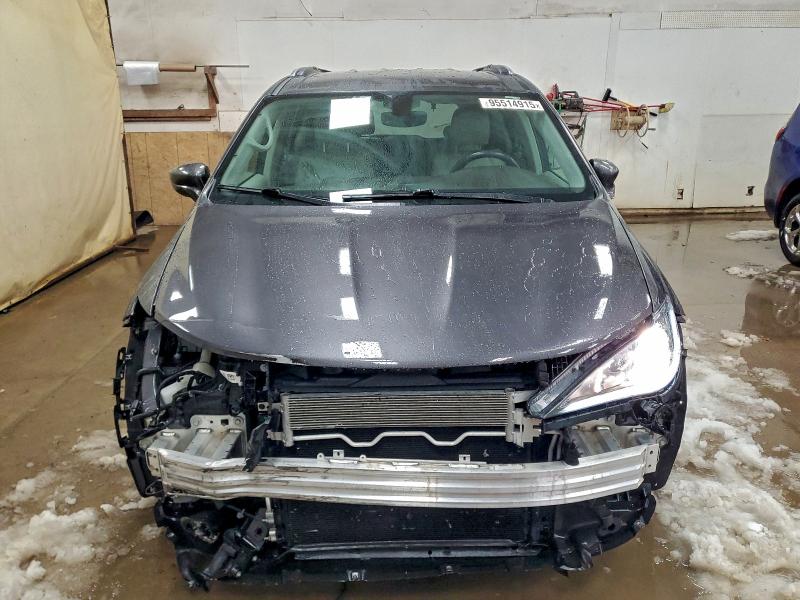Photo 5 from auction – 2019 CHRYSLER PACIFICA T with VIN 2C4RC1BG5KR626621