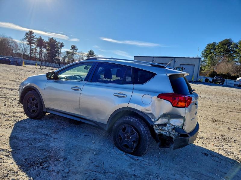 Photo 2 from auction – 2015 TOYOTA RAV4 LE with VIN JTMBFREV4FD127593