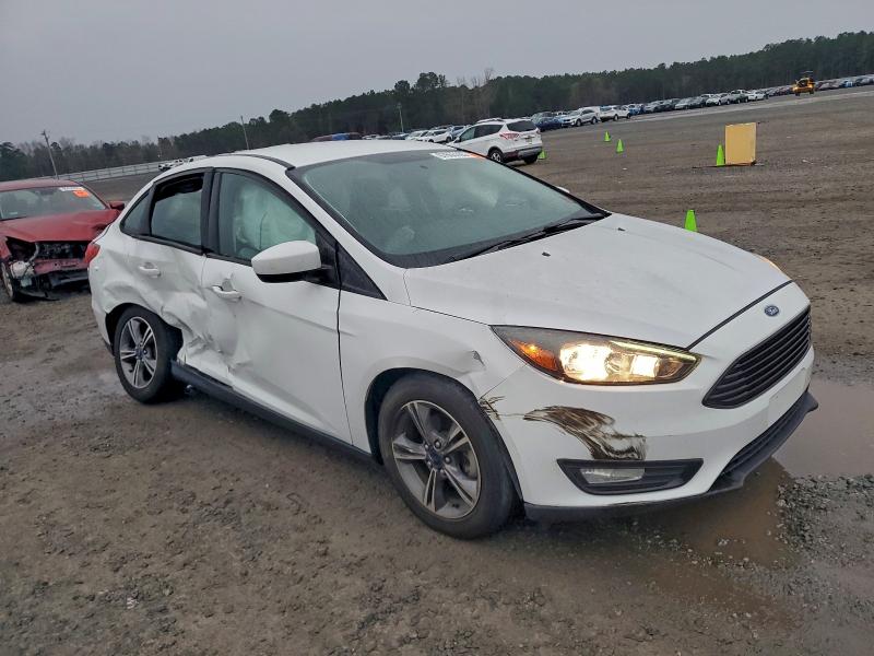 Photo 4 from auction – 2018 FORD FOCUS SE with VIN 1FADP3F29JL278991