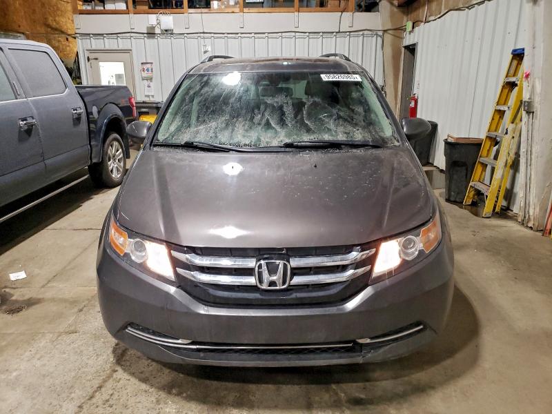 Photo 5 from auction – 2016 HONDA ODYSSEY with VIN 5FNRL5H66GB145494