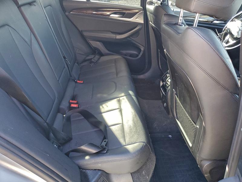 Photo 11 from auction – 2019 BMW X3 XDRIVE3 with VIN 5UXTR9C55KLE13307