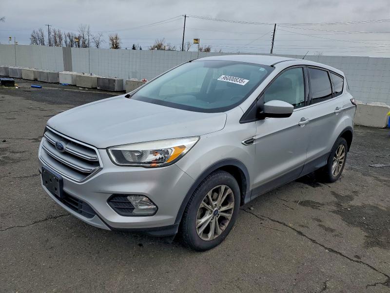 FORD ESCAPE SE 2017 with VIN 1FMCU0GD1HUE39072 - Photo from auction