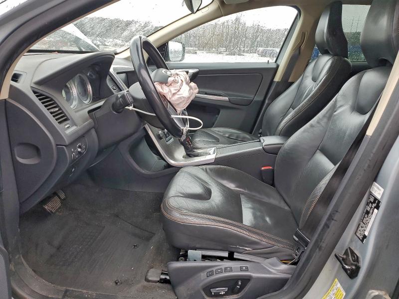 Photo 7 from auction – 2013 VOLVO XC60 3.2 with VIN YV4952DL0D2449128