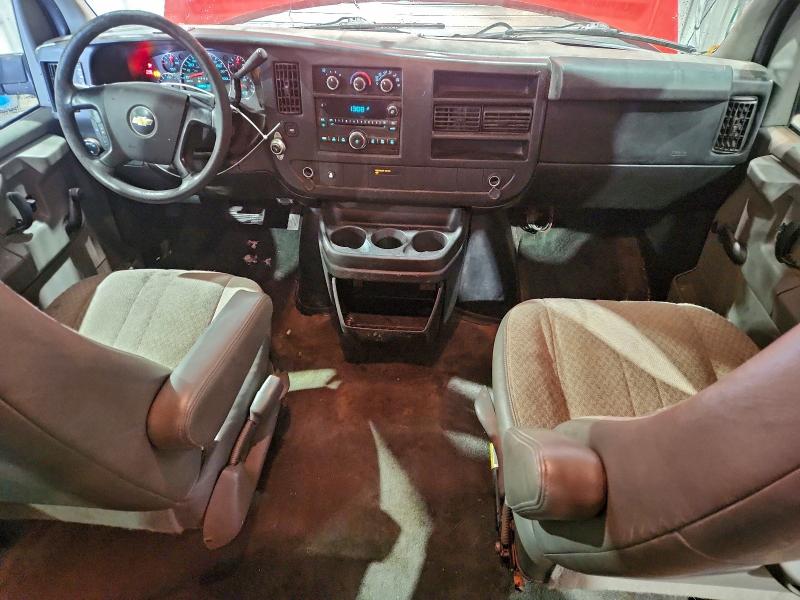 Photo 8 from auction – 2012 CHEVROLET EXPRESS G1 with VIN 1GNSGBF49C1198996