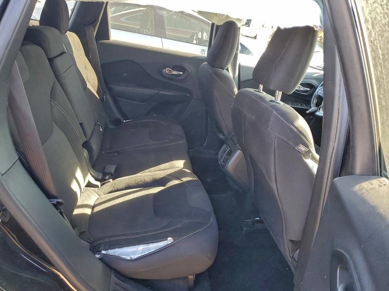 Photo 11 from auction – 2015 JEEP CHEROKEE with VIN 1C4PJLCB8FW761553
